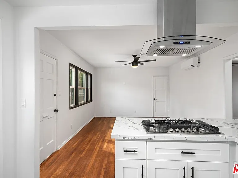 1645 Selby Ave — Photo 5
