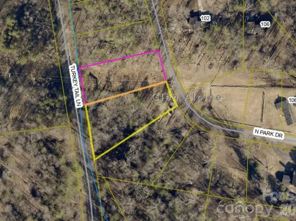 109 Turkey Tail Ln #8 & 10, Morganton, NC 28655