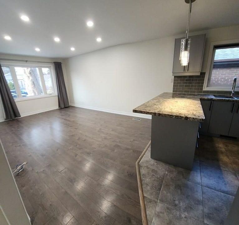 2nd image of 888 10th St