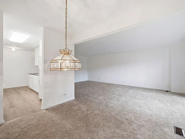 6818 Roberts Dr #3 — Photo 5
