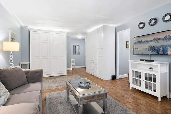 Sold by Corcoran | media 3