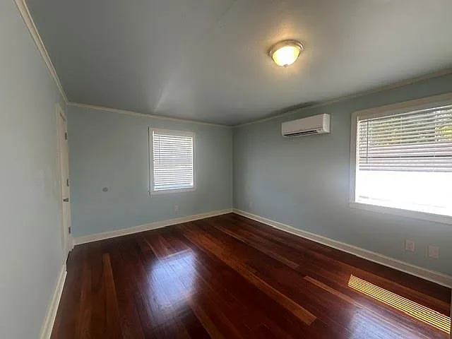 1629 Feronia St — Photo 16
