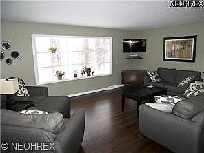 2nd image of 1758 Laurel Dr