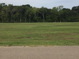 5822 Hunters Pointe Ln, Brusly, LA 70719