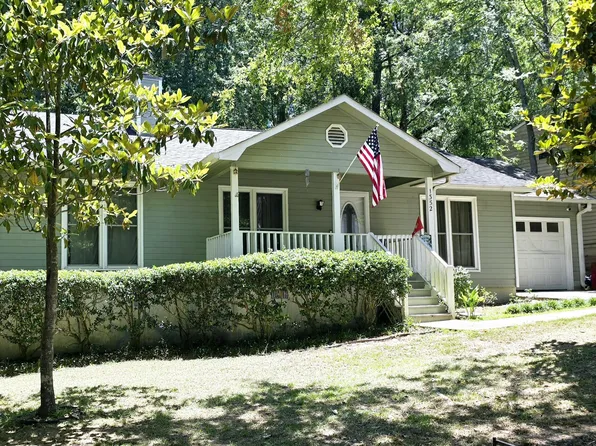 1352 Greentree Pkwy, Macon, GA 31220