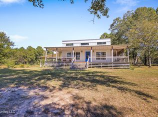 67 Los Nogales Blvd, Poplarville, MS 39470