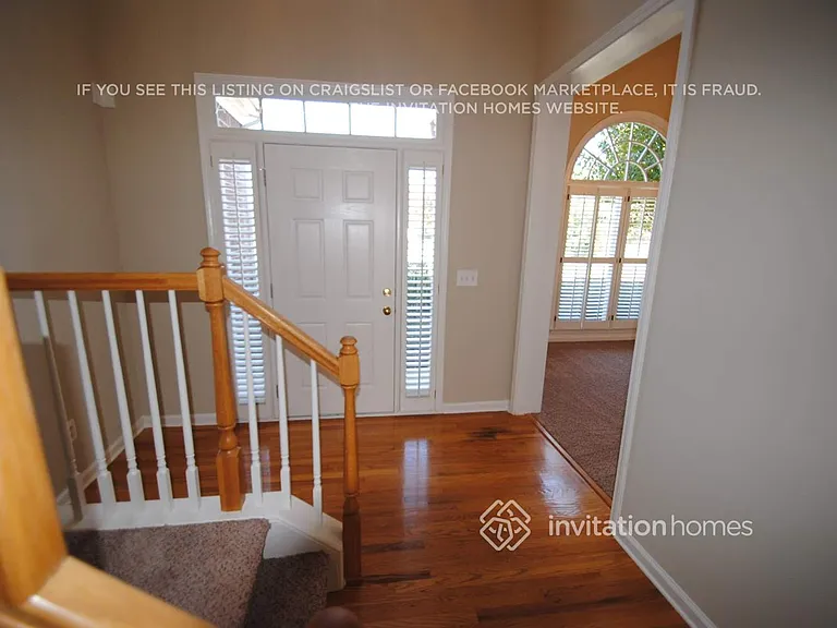 3735 Glenevon Ct — Photo 3