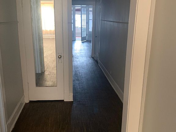 5th image of 6211 S King Dr #1