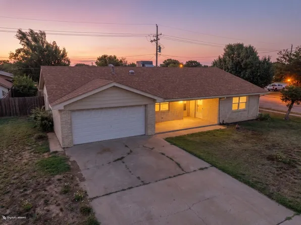 1800 Lynn St, Pampa, TX 79065