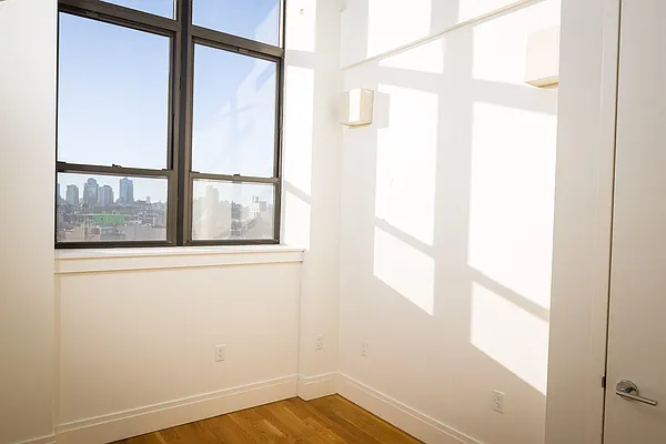 Rented by Nooklyn NYC LLC | media 11