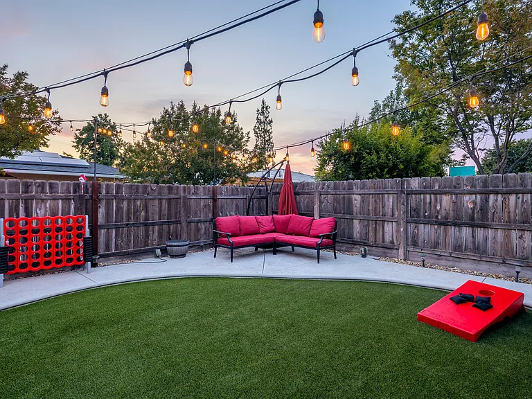 6519 N Mariposa St — Photo 14