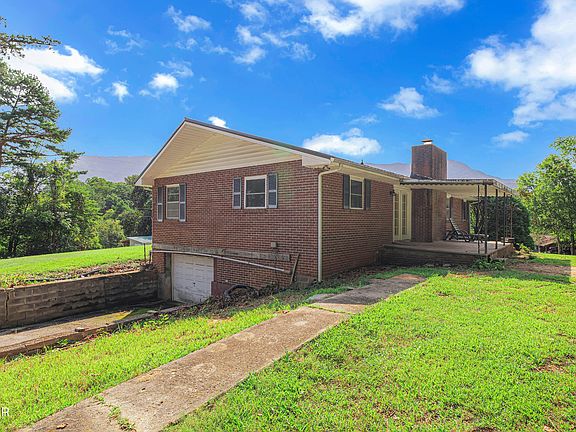 2nd image of 3246 Proffitt Heights Cir