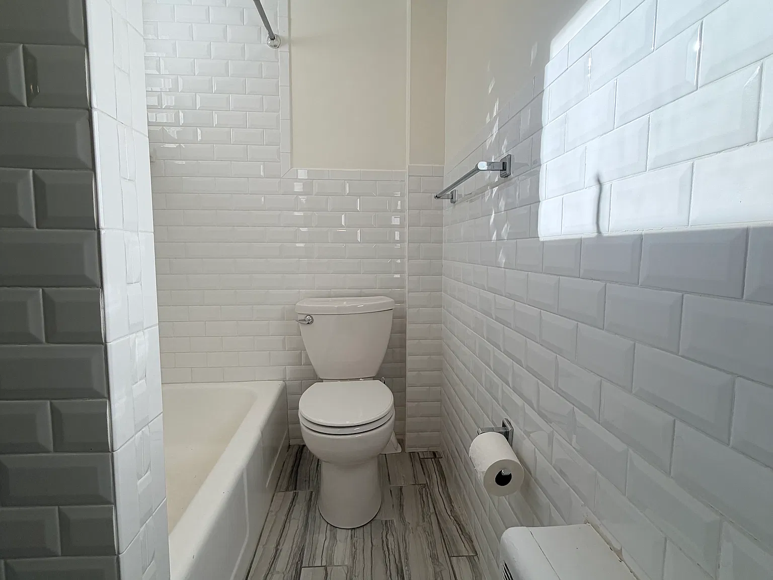 Studio, 385 sqft, $1,800 — Photo 4