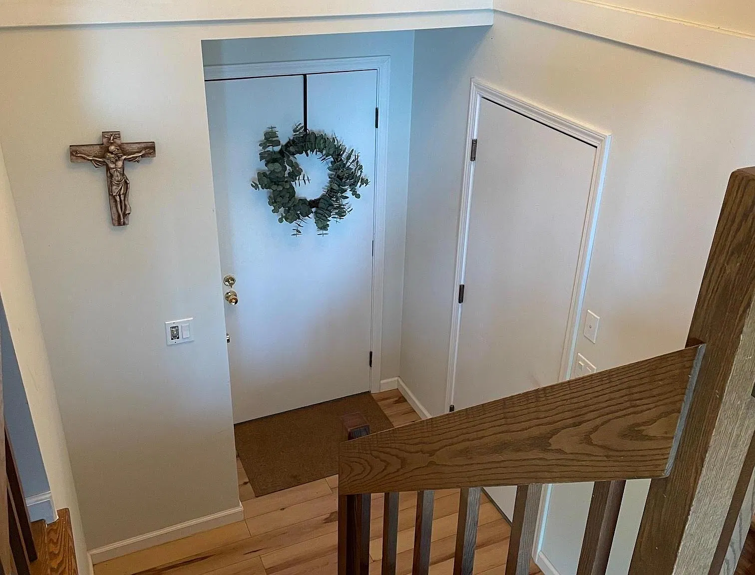 620 Senn Dr — Photo 3