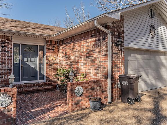 4th image of 59 Soto Ln