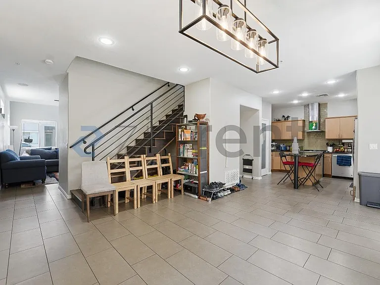 2315 E Pinchot Ave #128 — Photo 10