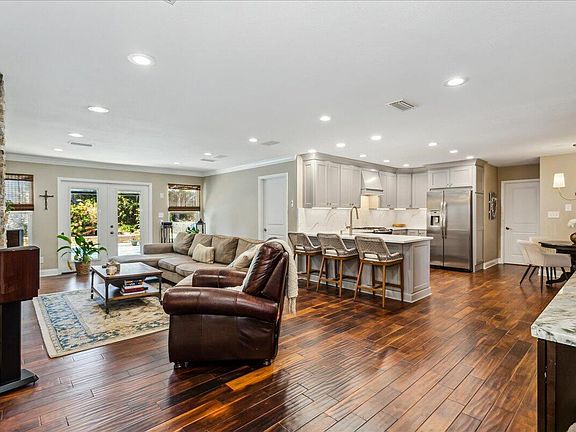 4th image of 709 Chesapeake Dr