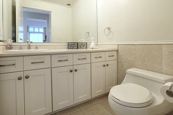Rented by Oxford Property Group | media 2