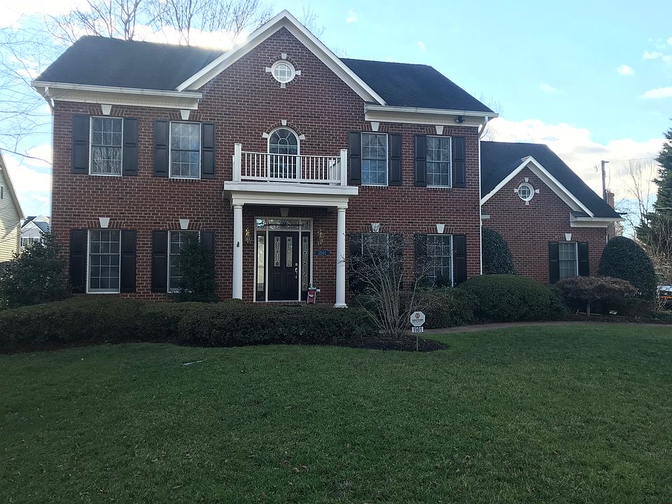 1st image of 1501 Dade Ln