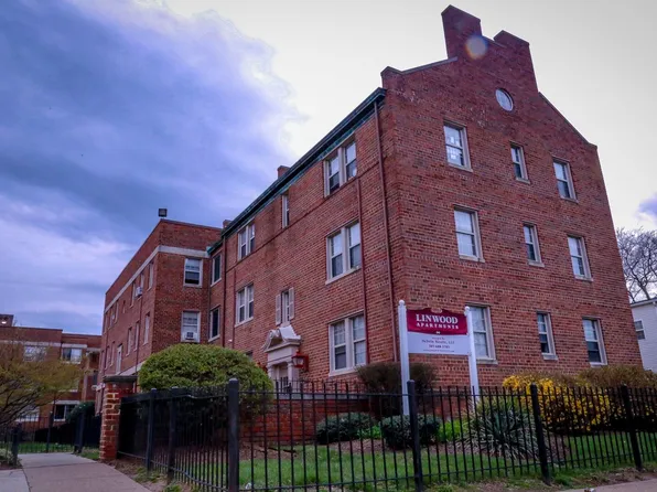 Linwood Apartments~2BR/1BA For only $995+ Electric, 1821 P St SE APT 21D, Washington, DC 20020
