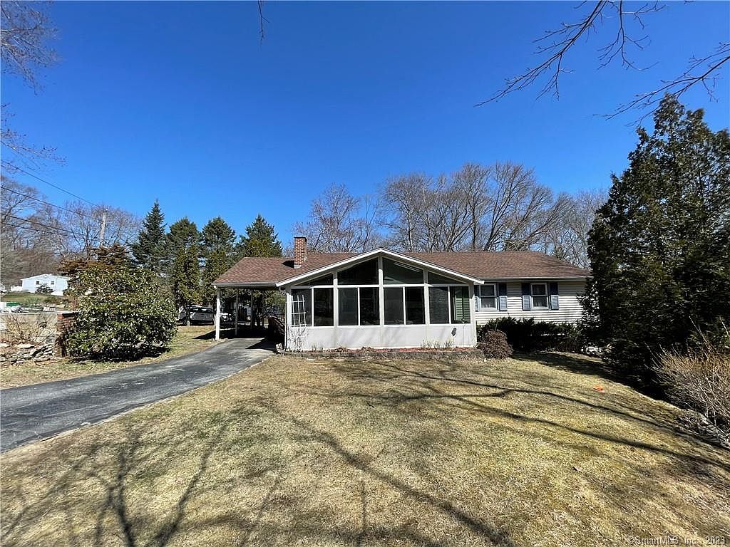 4 Hillside Dr, Gales Ferry, CT 06335 Zillow