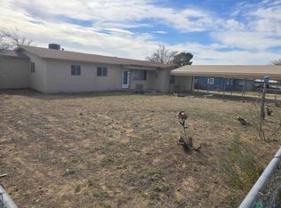 302 Bluebird St, Carlsbad, NM 88220