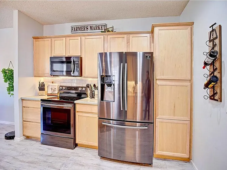 10990 Goodhue St NE #A — Photo 5