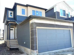 19 NW Legacy Glen Hts SE, Calgary, AB T2X 4R6