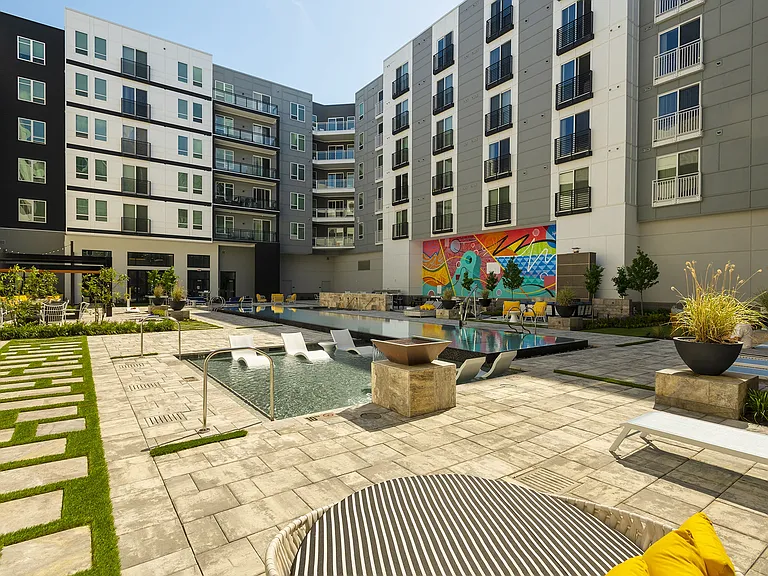 Mosaic Summit Pointe — Photo 4