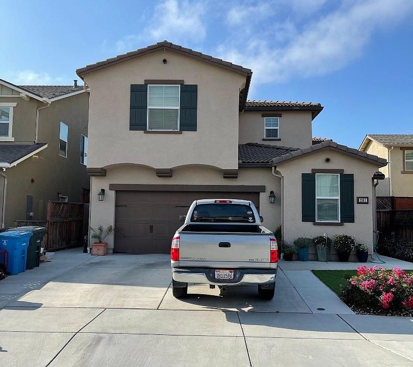 1st image of 261 Heartland Dr