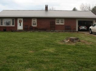1312 Fairview Rd, Galax, VA 24333