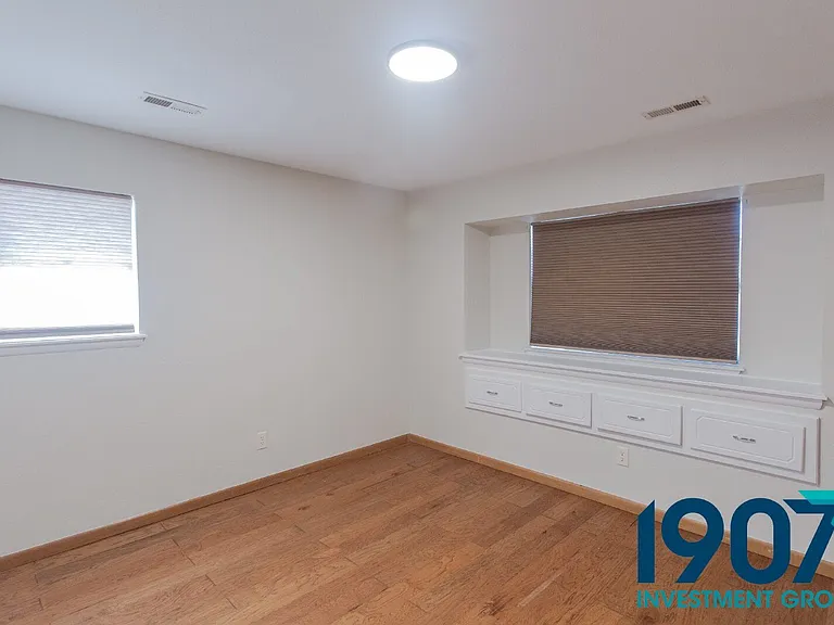120 Platt Ln — Photo 22