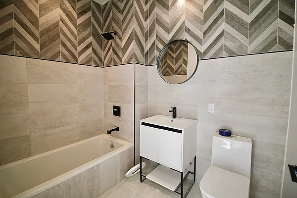 Rented by Hagstrom Management Inc | media 17