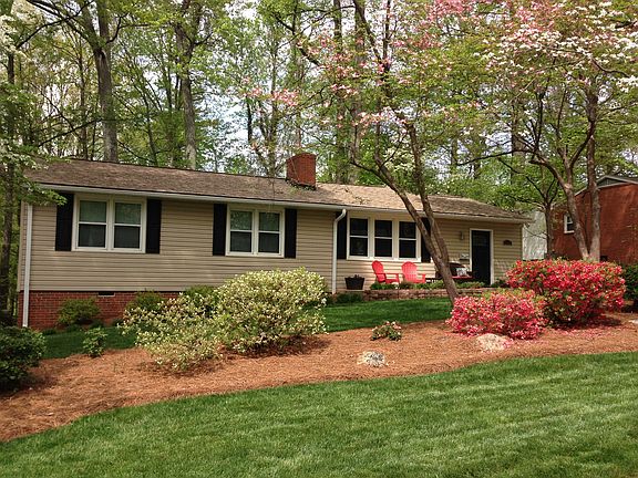 2nd image of 2520 Westmoreland Dr