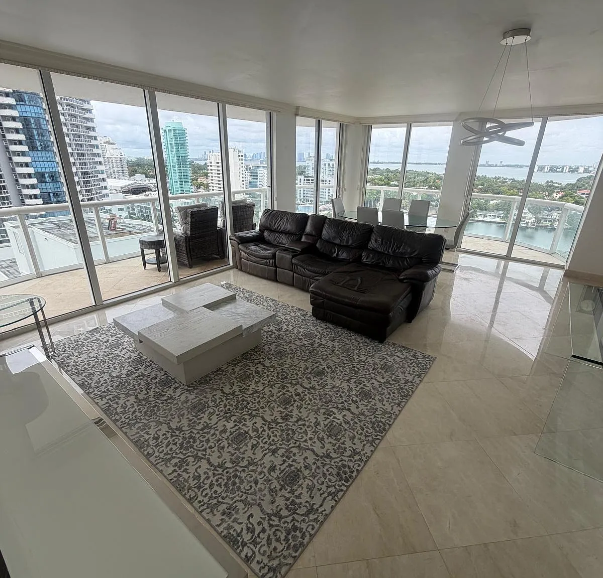 6365 Collins Ave — Photo 1