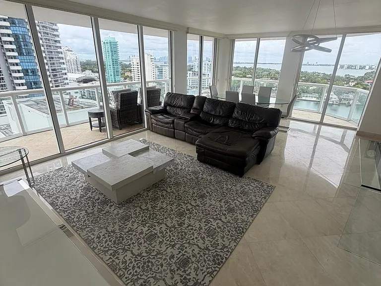 6365 Collins Ave — Photo 1