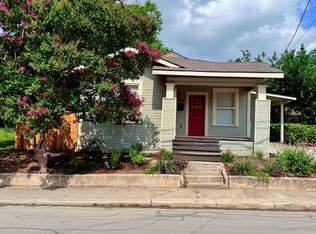 906 N Hackberry St, San Antonio, TX 78202