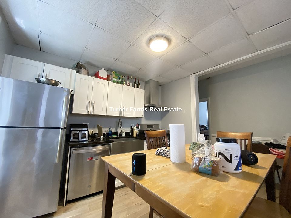 1st image of 147 Columbia St #22L