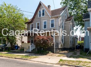 238 Kossuth St, Riverside, NJ 08075