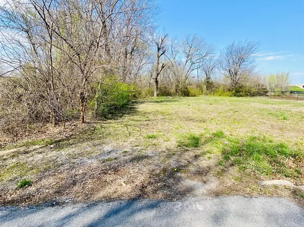3006 N Garrison Pl, Tulsa, OK 74106