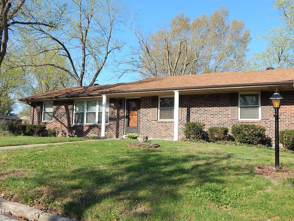 1st image of 909 Geneva St