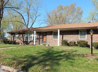 909 Geneva St, Jefferson City, MO 65109
