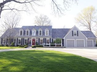 8502 Cherokee Pl, Leawood, KS 66206