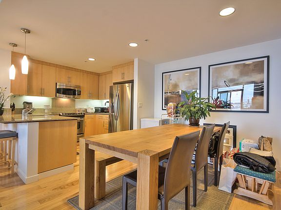 5th image of 38 N Almaden Blvd Unit 1015