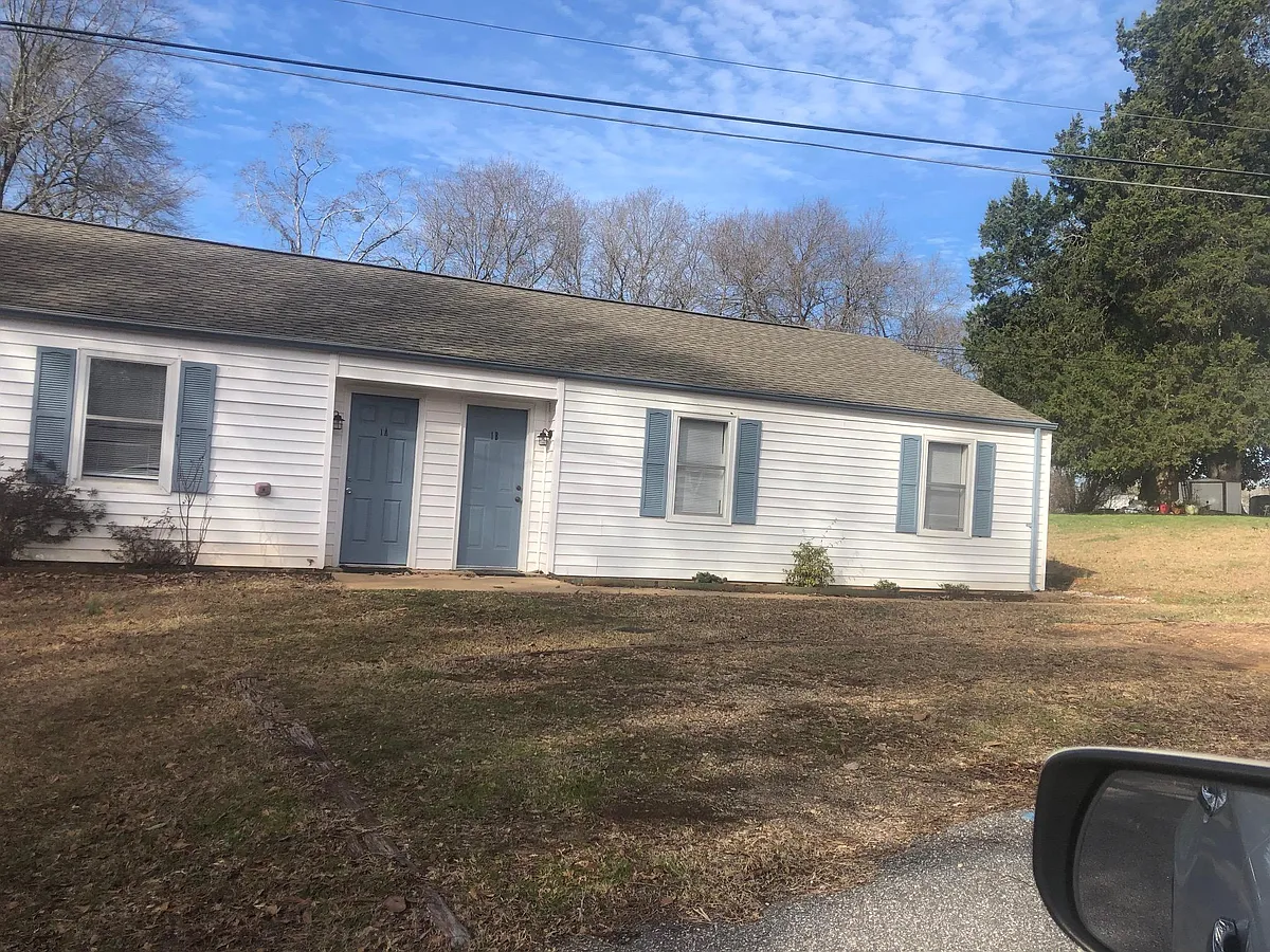 Photo 2 of 7 - 68 Cedar Hill Cir #1A - Watkinsville, GA Building Photo - 68 Cedar Hill Cir #1A
