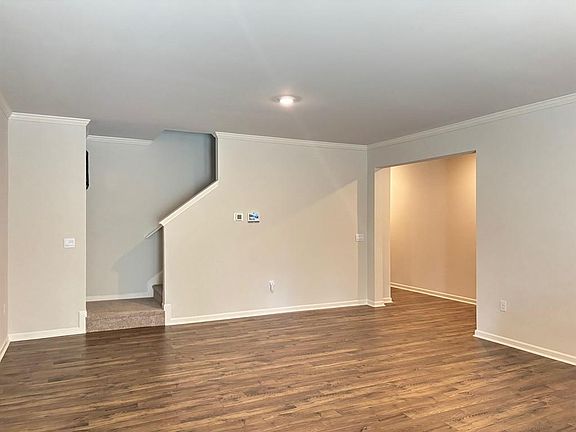 5th image of 3240 Greyton Dr