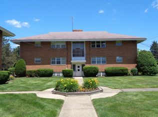 168 S Miller Rd, Fairlawn, OH 44333