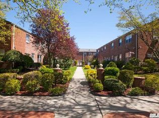 1023 Whitestone Expy, Whitestone, NY 11357