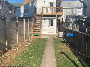 54 E Penn St, Carlisle, PA 17013