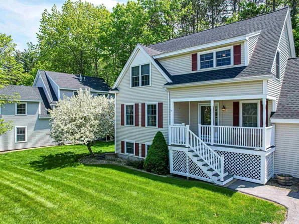 22 Trestle Way, Dover, NH 03820